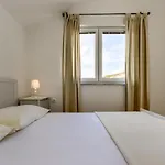Apartman Zara 2