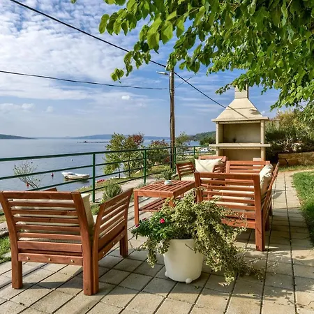 Zara 2 Apartmán Kruševo