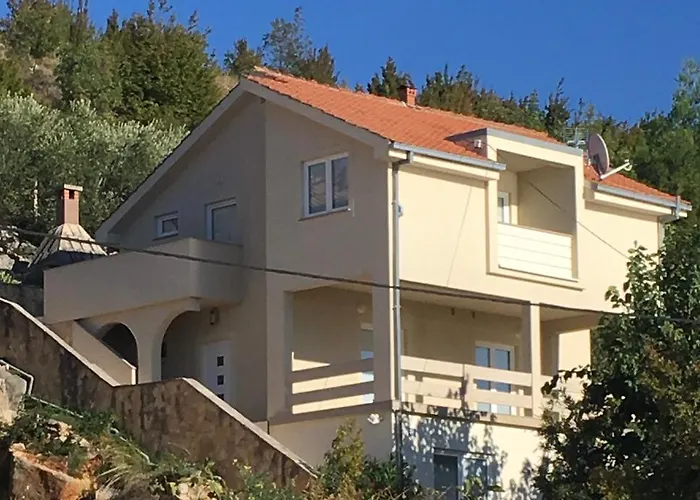 Zara 2 * Kruševo