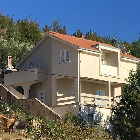 Zara 2 * Kruševo