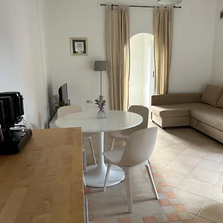 Zara 2 Appartement