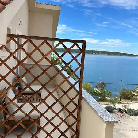 Appartement Zara 2 *