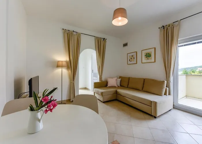 Zara 2 * Krusevo (Zadar)