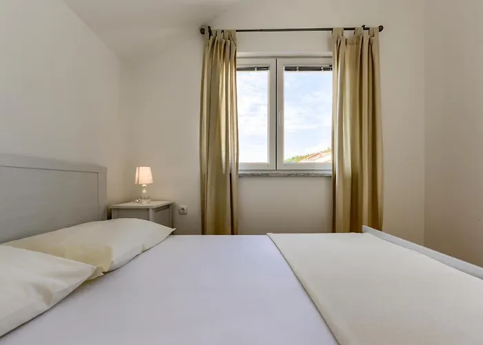 Апартаменты Zara 2